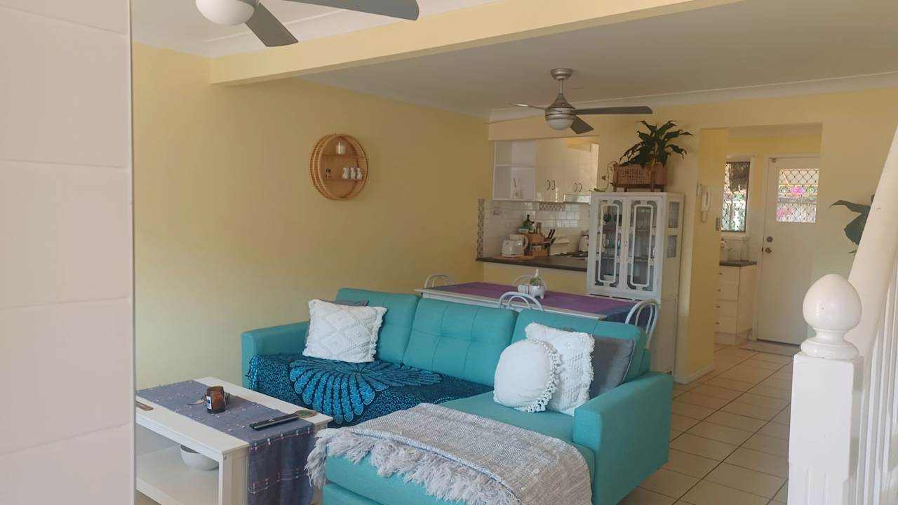Room in a share house