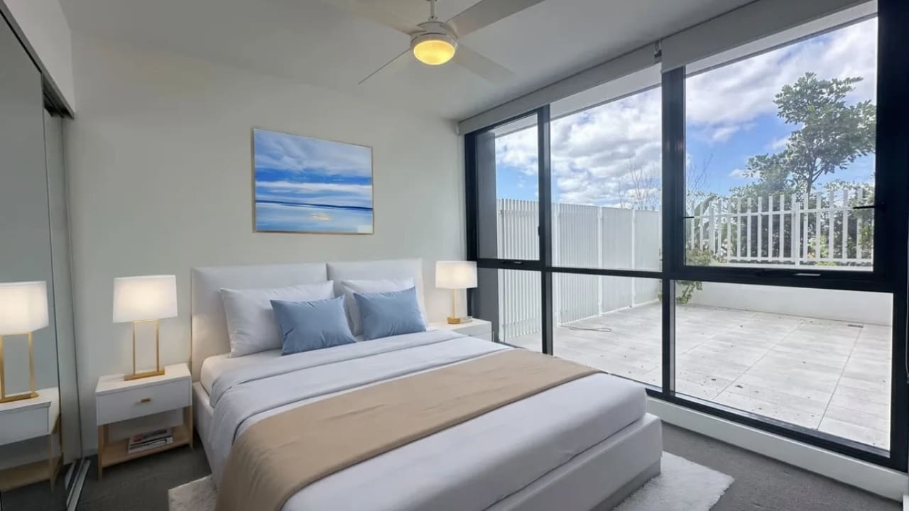 Furnished room with own bathroom