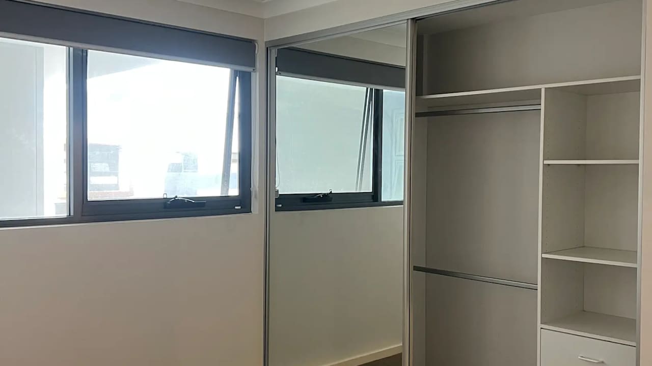 Unfurnished room with own bathroom