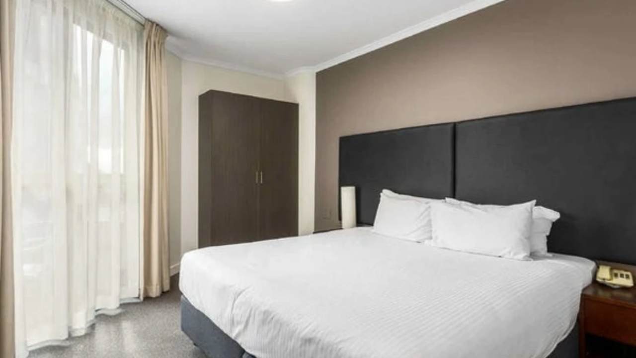 Furnished room with ensuite in a share house
