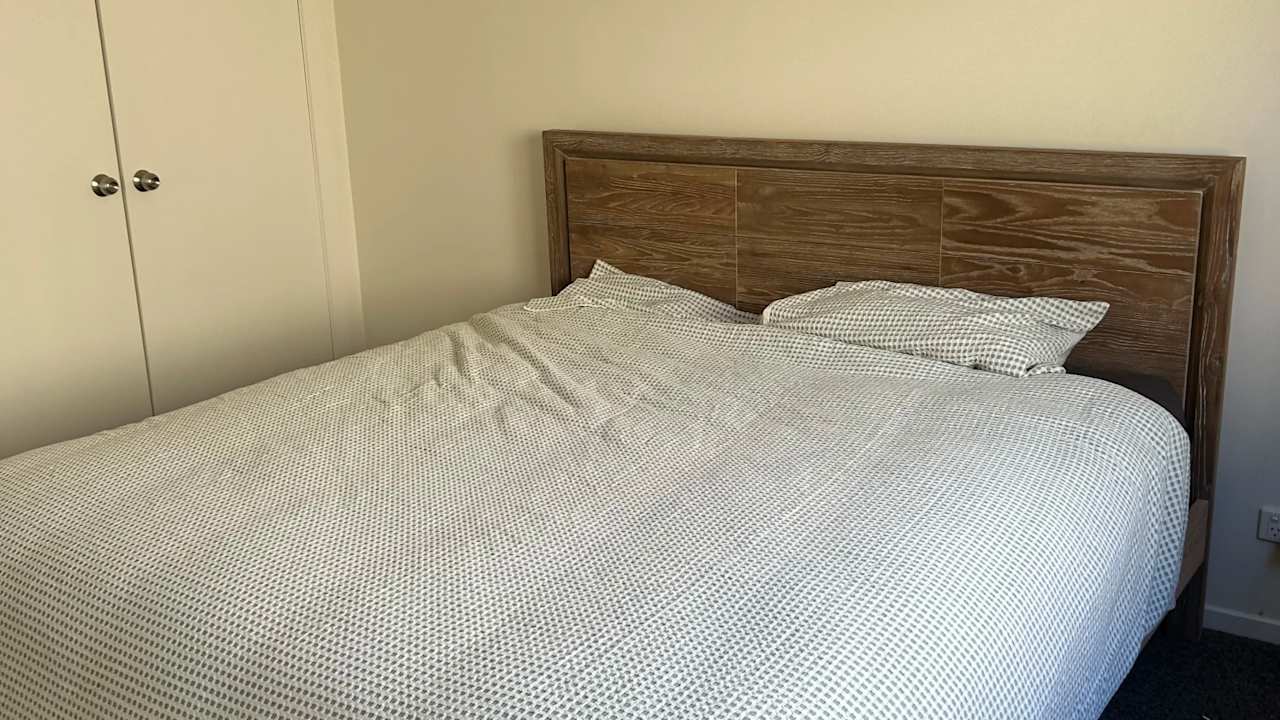 Unfurnished room with own bathroom