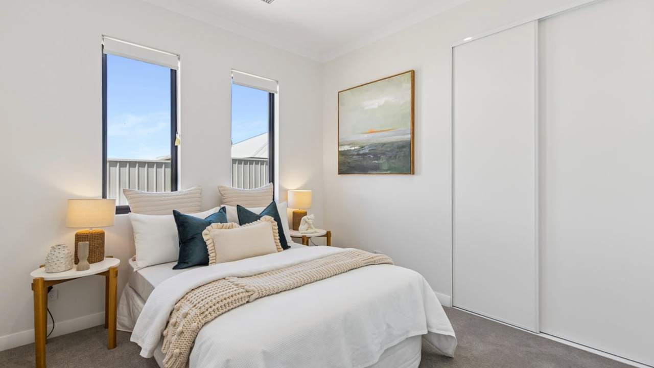 Unfurnished room in a share house