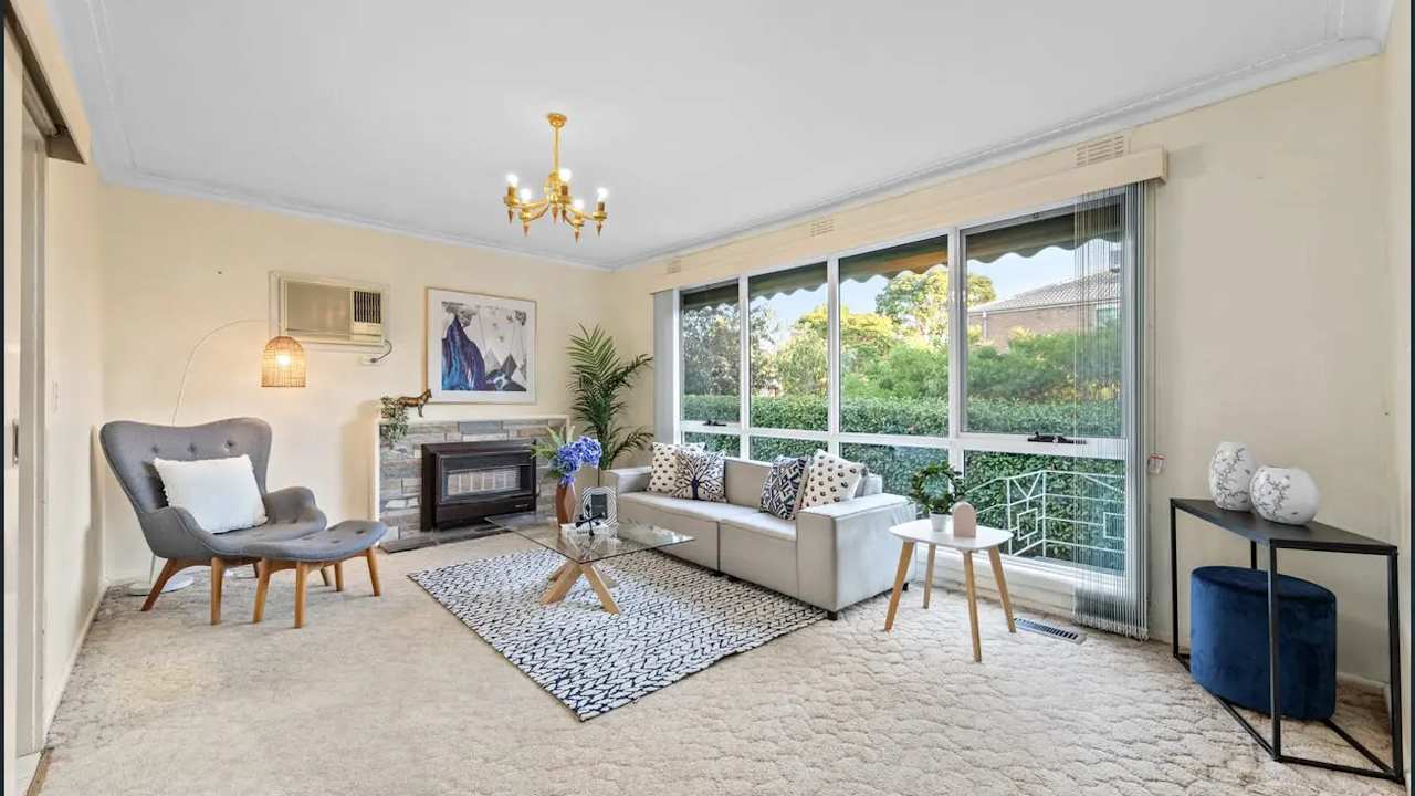 Whole property with 3 rooms for rent