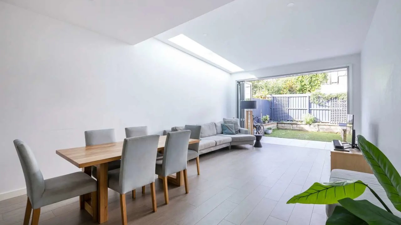 Unfurnished room in a share house