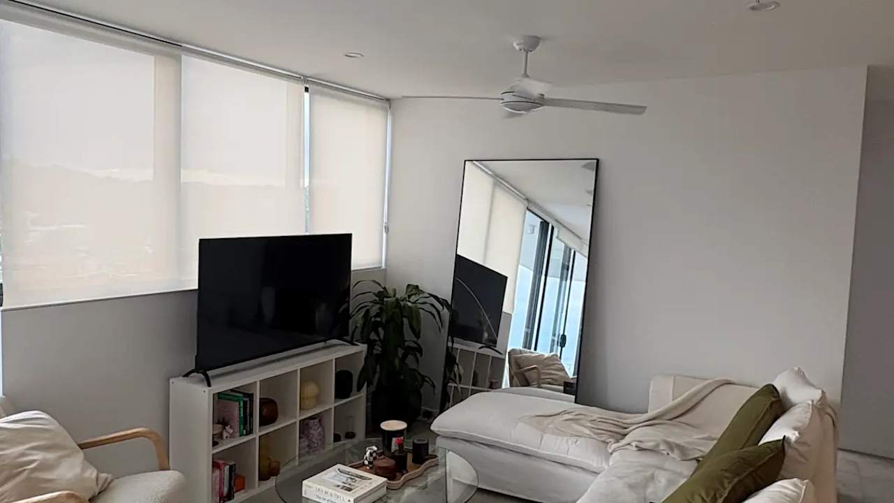 Unfurnished room with own bathroom