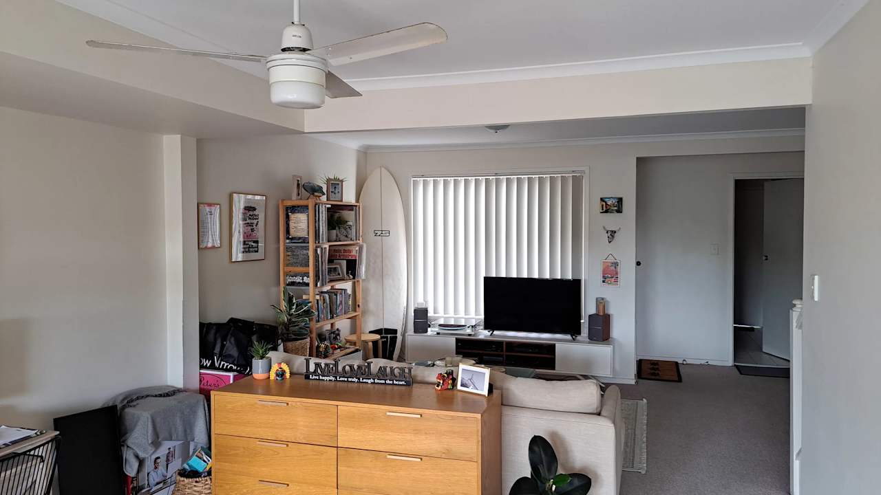 Room in a share house