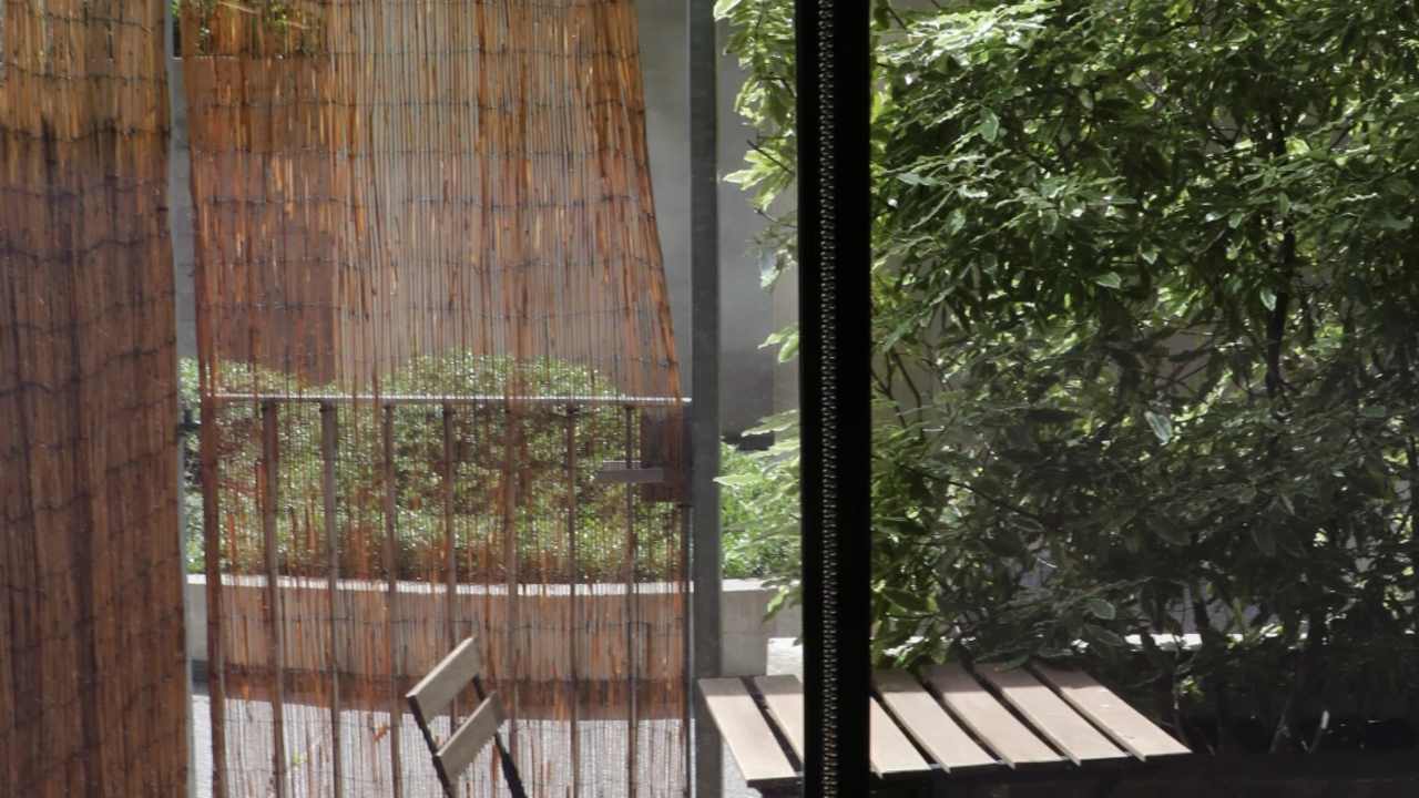 Furnished room studio flat for rent