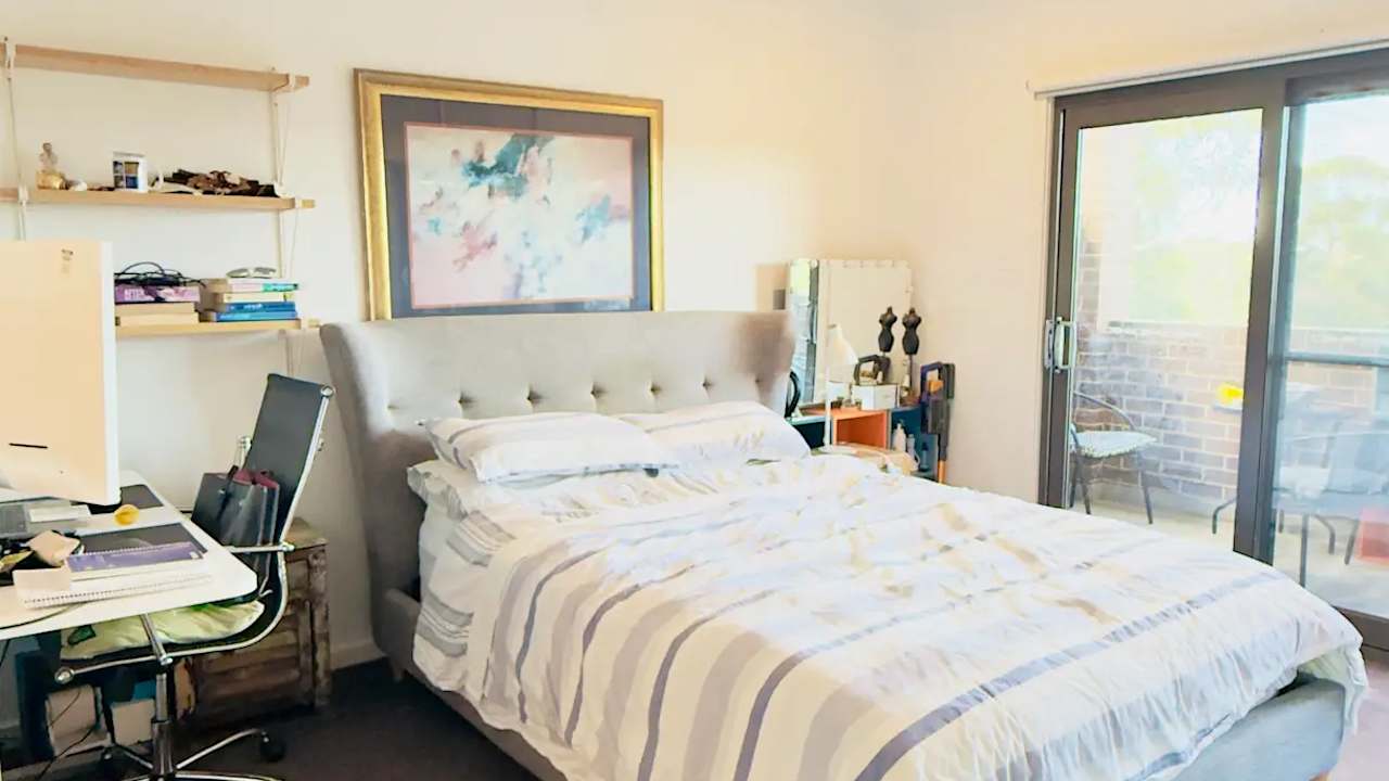 Furnished room with ensuite in a share house