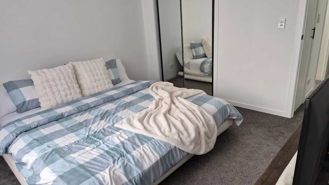 Furnished room with own bathroom