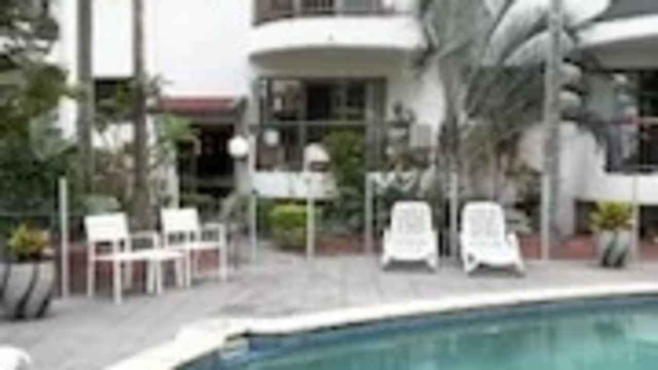 Unfurnished room with own bathroom