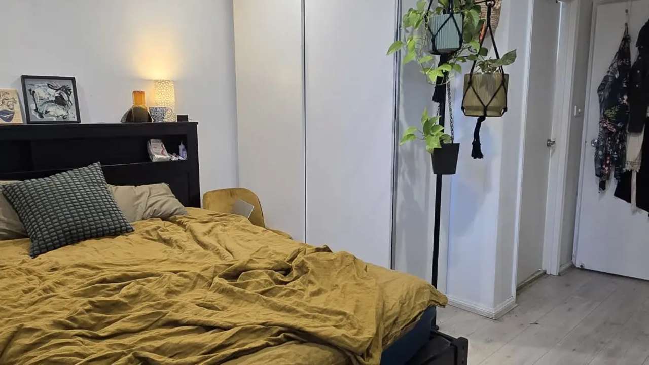 Unfurnished room with ensuite in a share house