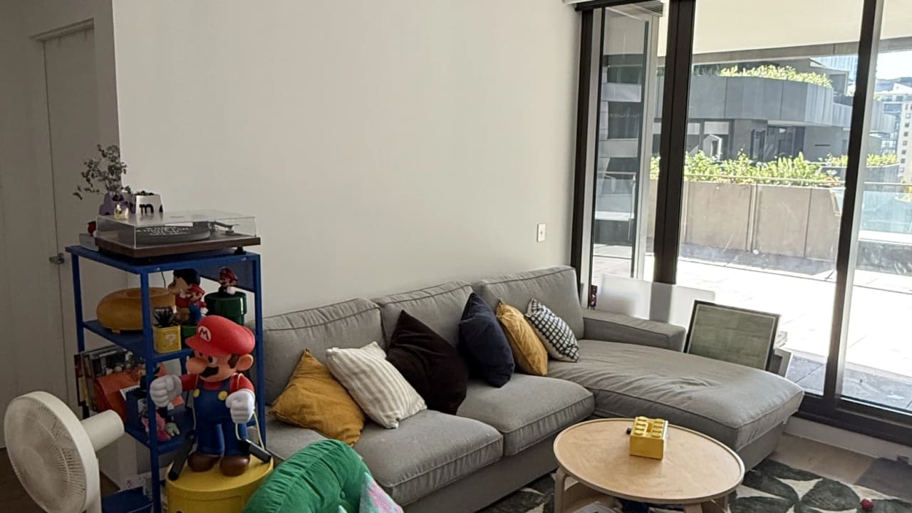 Furnished room with own bathroom