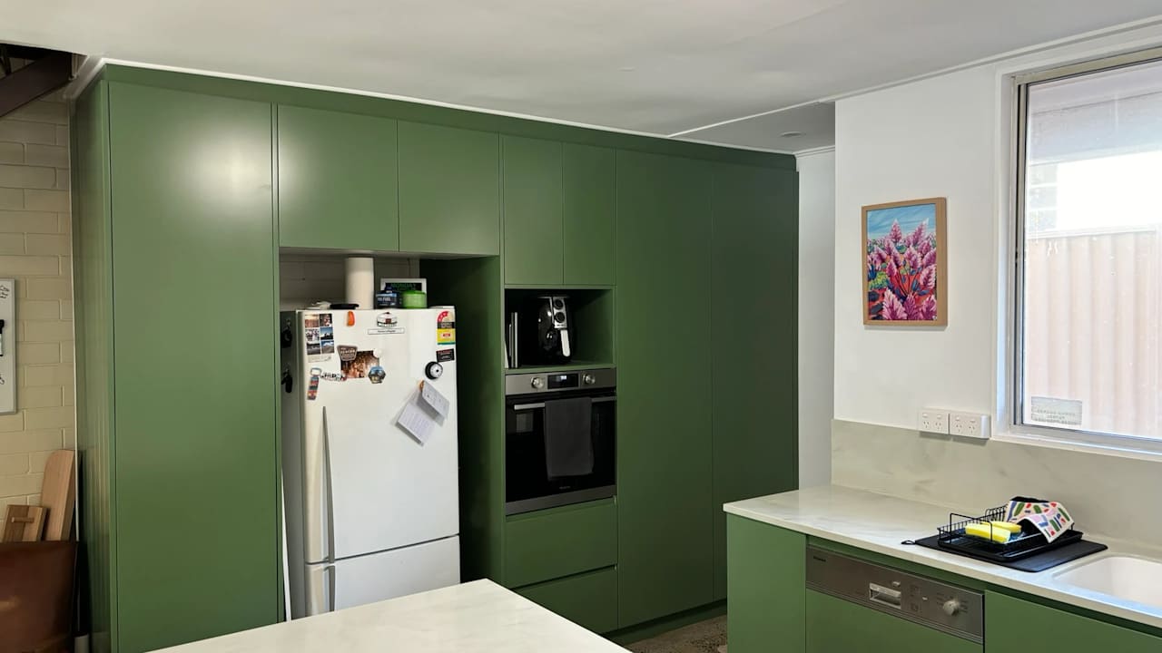 Whole property with 2 rooms for rent