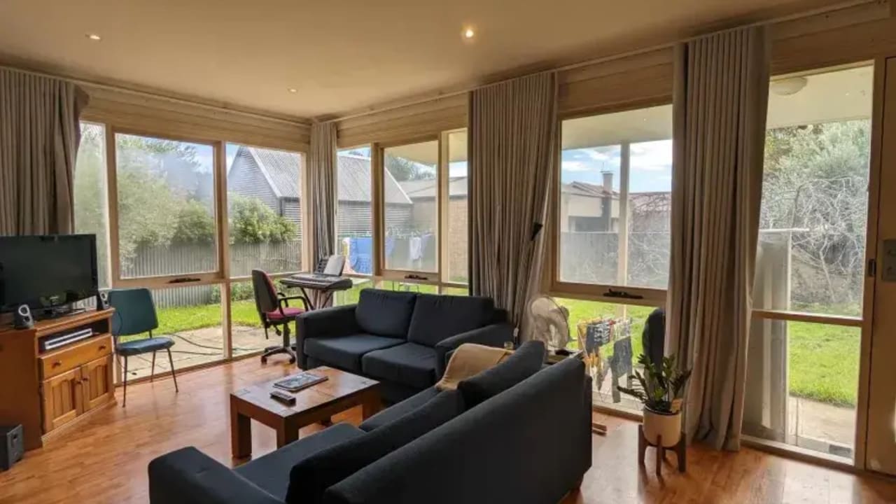 Unfurnished room in a share house