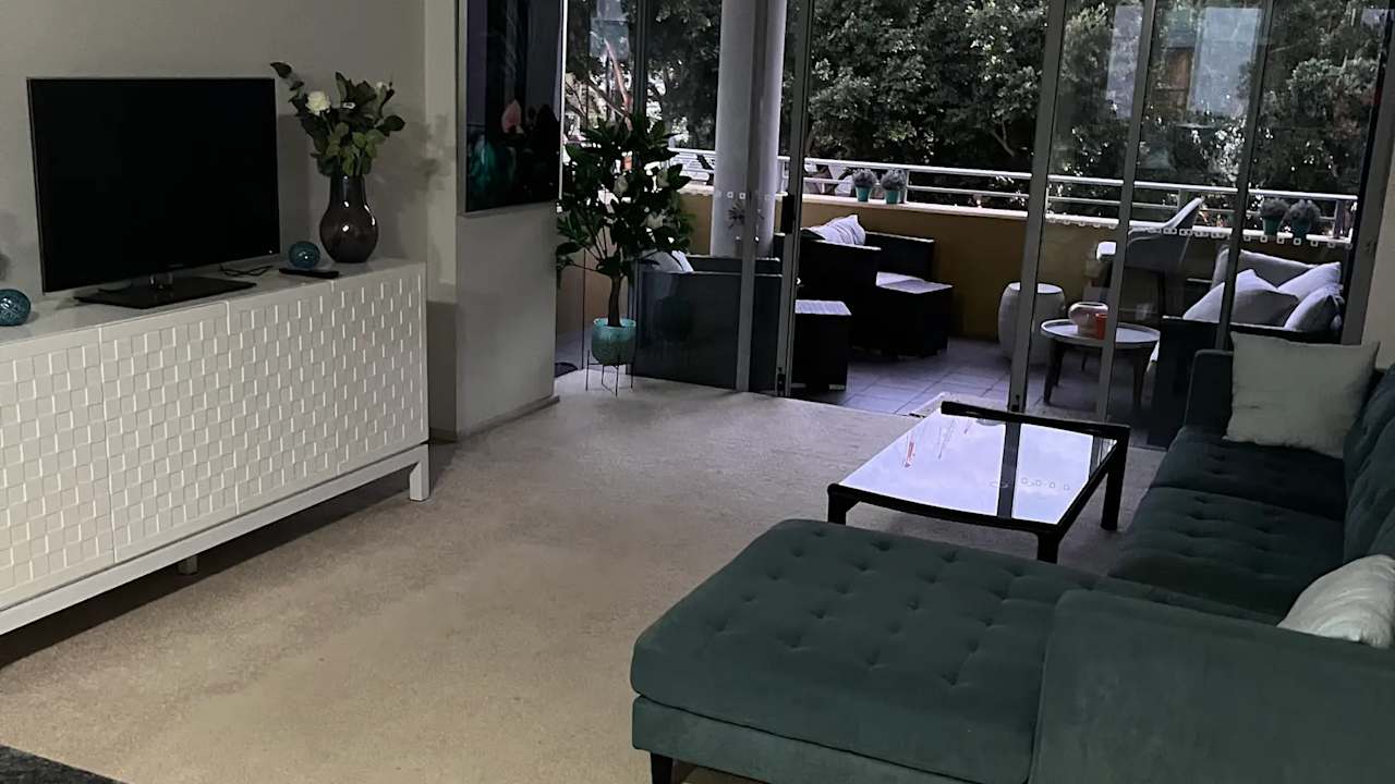 Furnished room in a flatshare