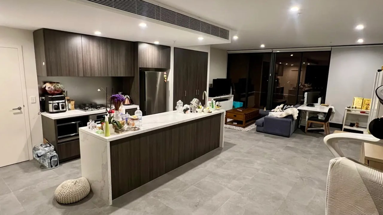 Furnished room in a flatshare