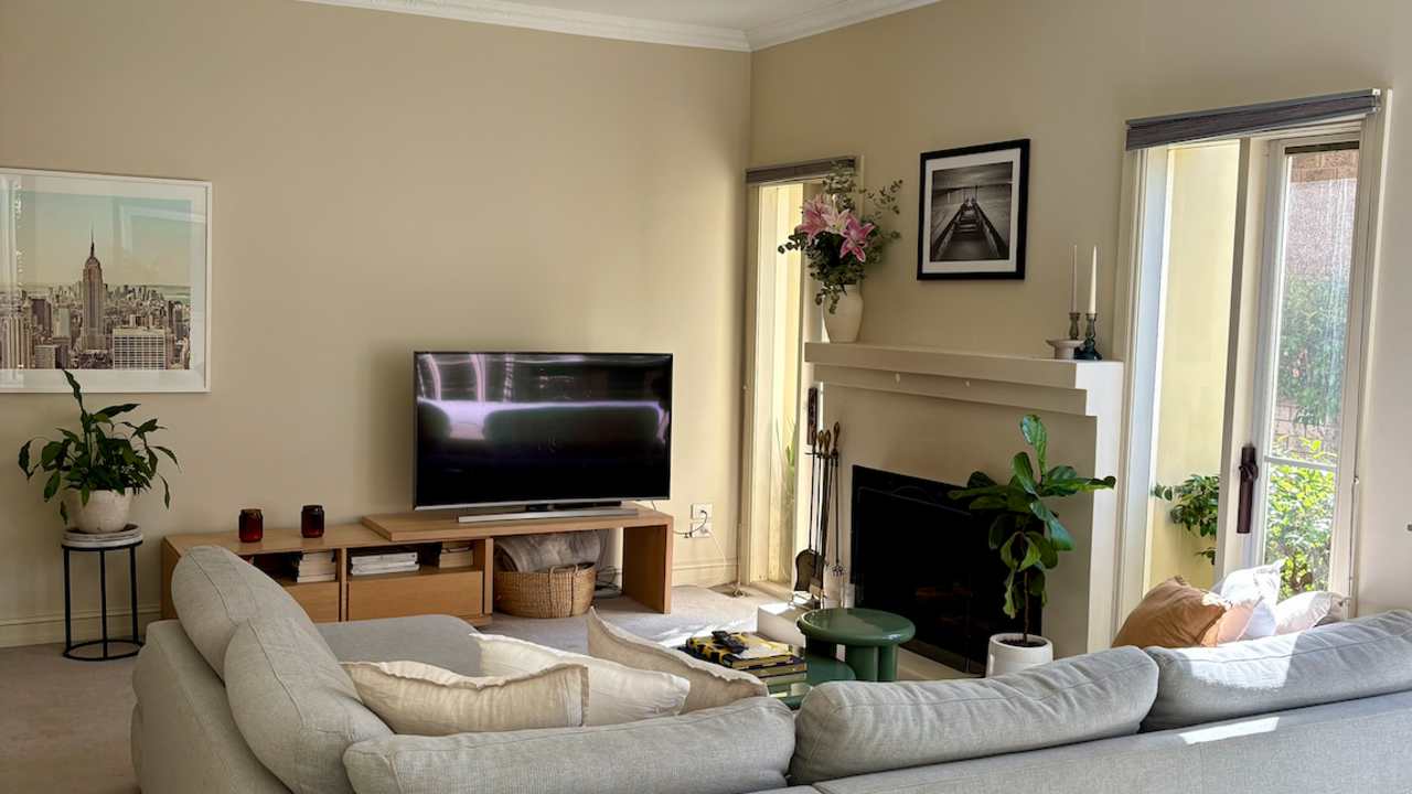 Furnished room with own bathroom