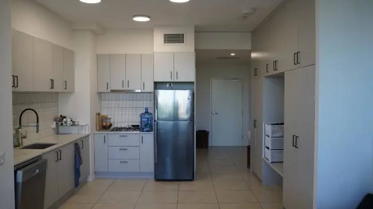 Furnished room studio flat for rent