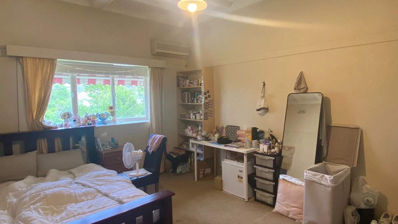 Whole property with 6 rooms for rent