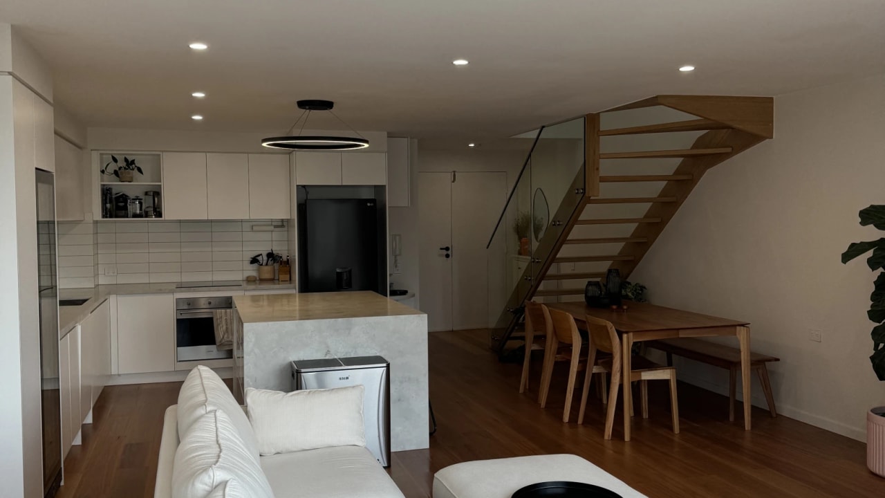 Furnished room with own bathroom