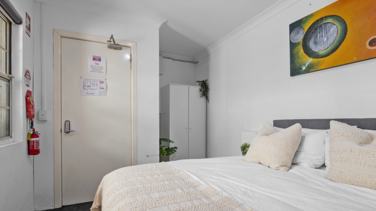 Furnished room in a share house