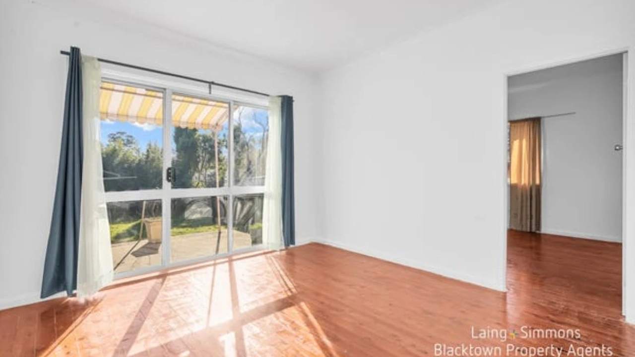 Furnished room with ensuite in a share house