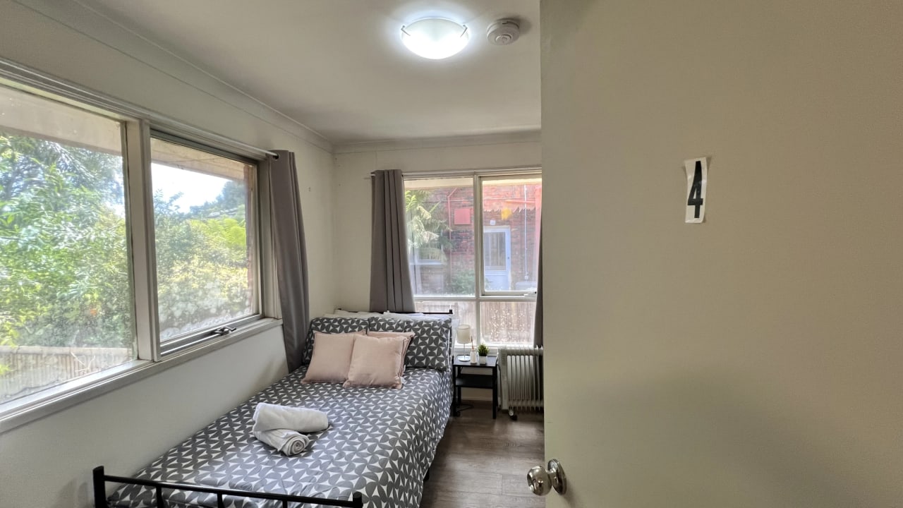 Furnished room in a share house