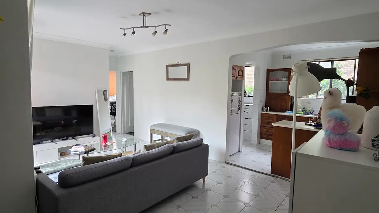 Whole property with 2 rooms for rent