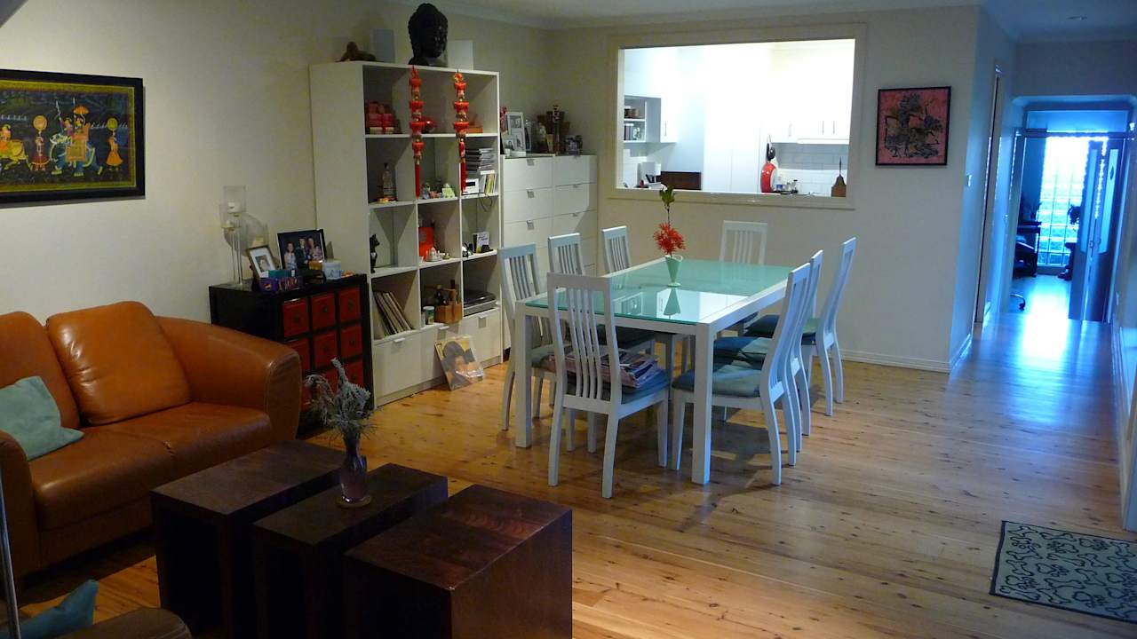 Furnished room in a share house