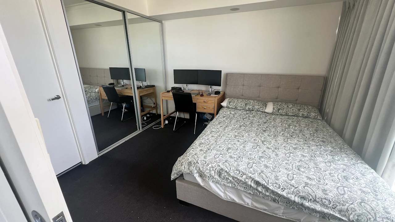 Furnished room with own bathroom