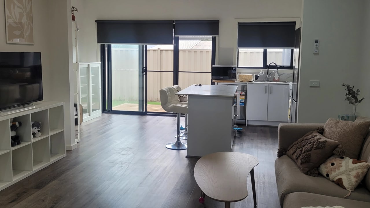 Unfurnished room with own bathroom