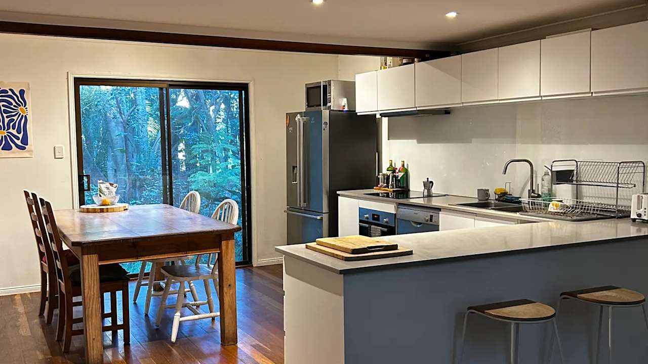 Furnished room with own bathroom