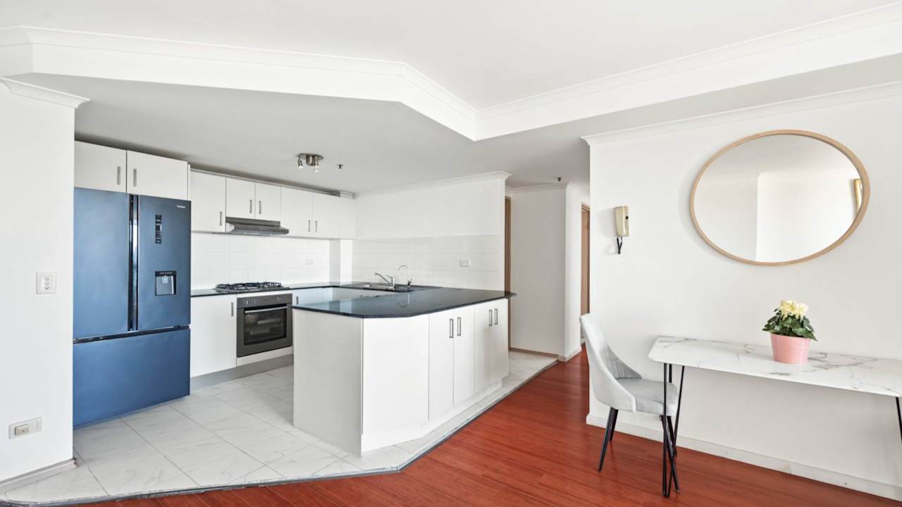 Whole property with 3 rooms for rent