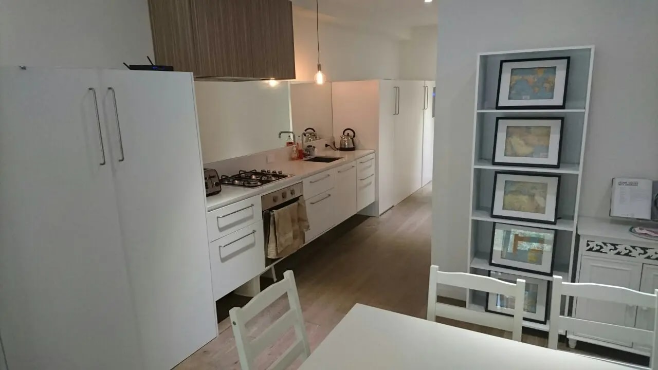 Furnished room in a flatshare