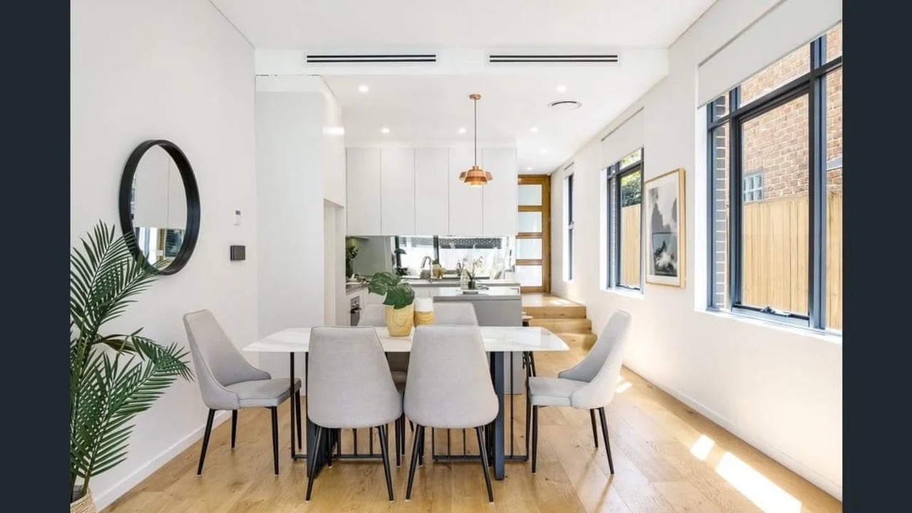 Unfurnished room in a share house