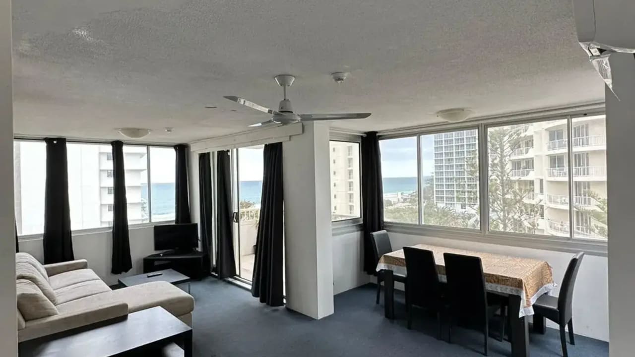 Furnished room in a flatshare