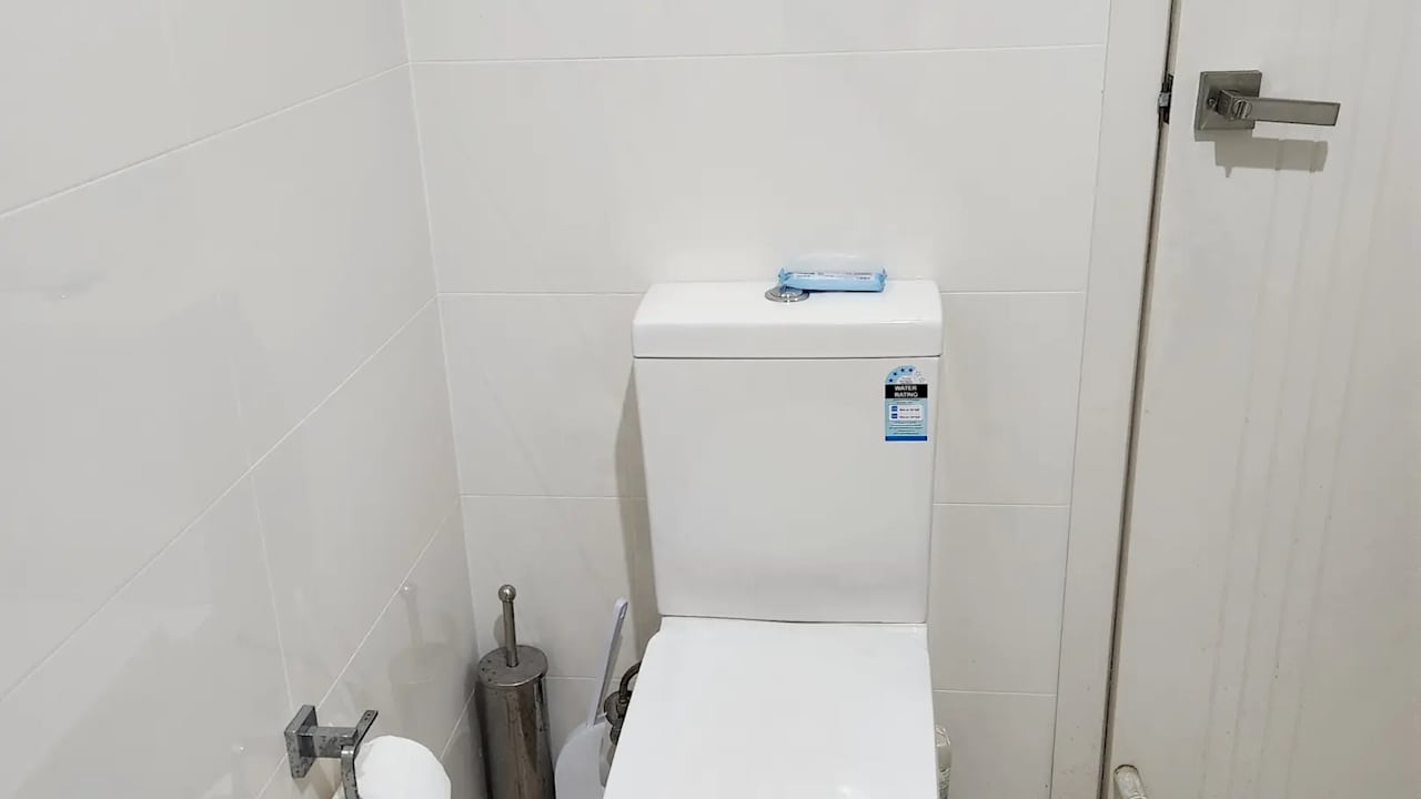 Furnished room with own bathroom