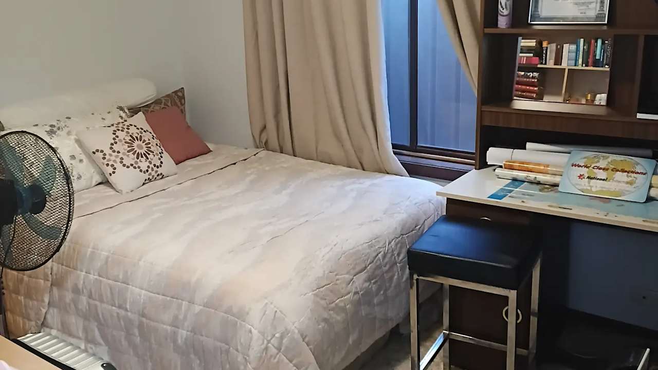 Furnished room with own bathroom
