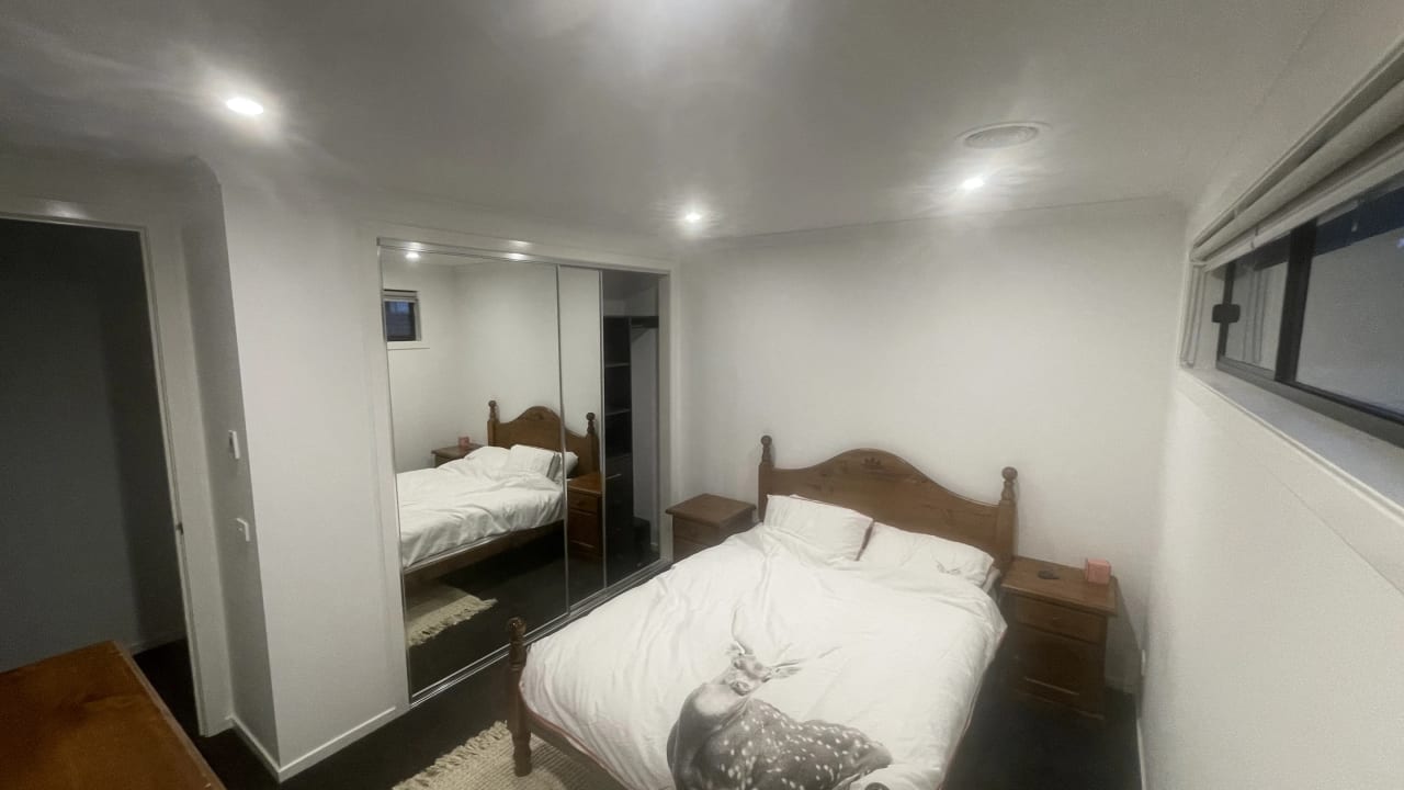 Room in a share house