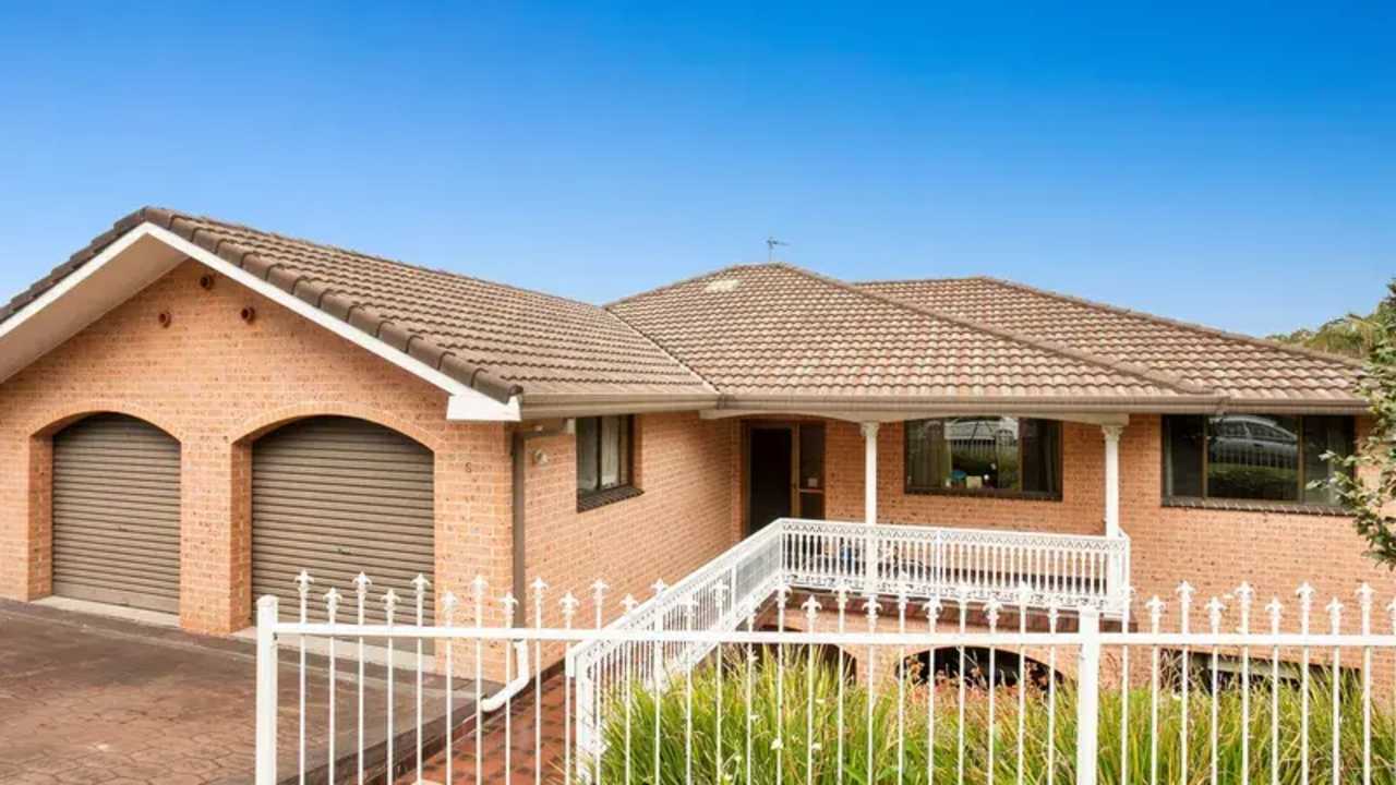 Room in a share house
