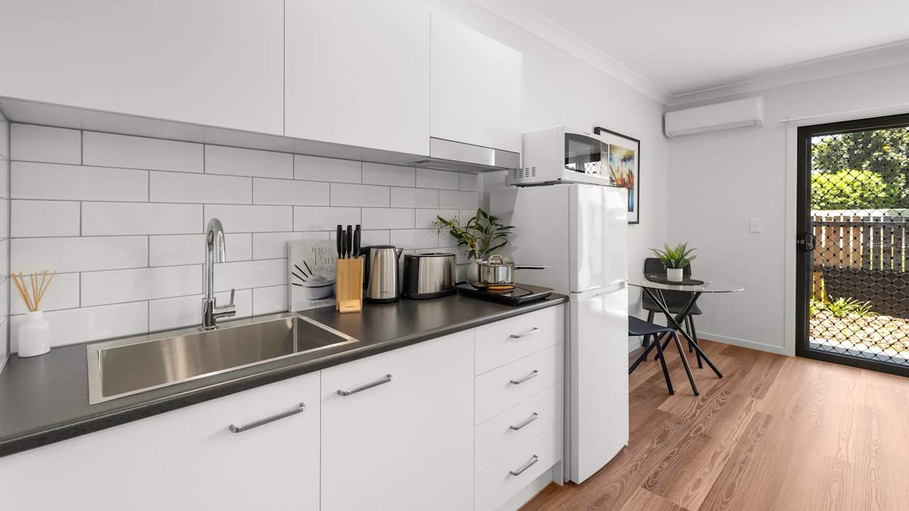 Furnished room studio flat for rent