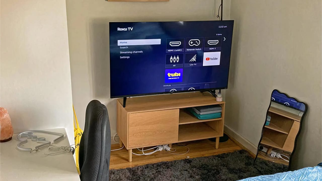 Furnished room in a flatshare