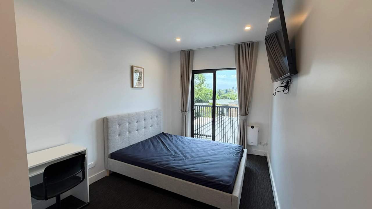 Furnished room studio flat for rent