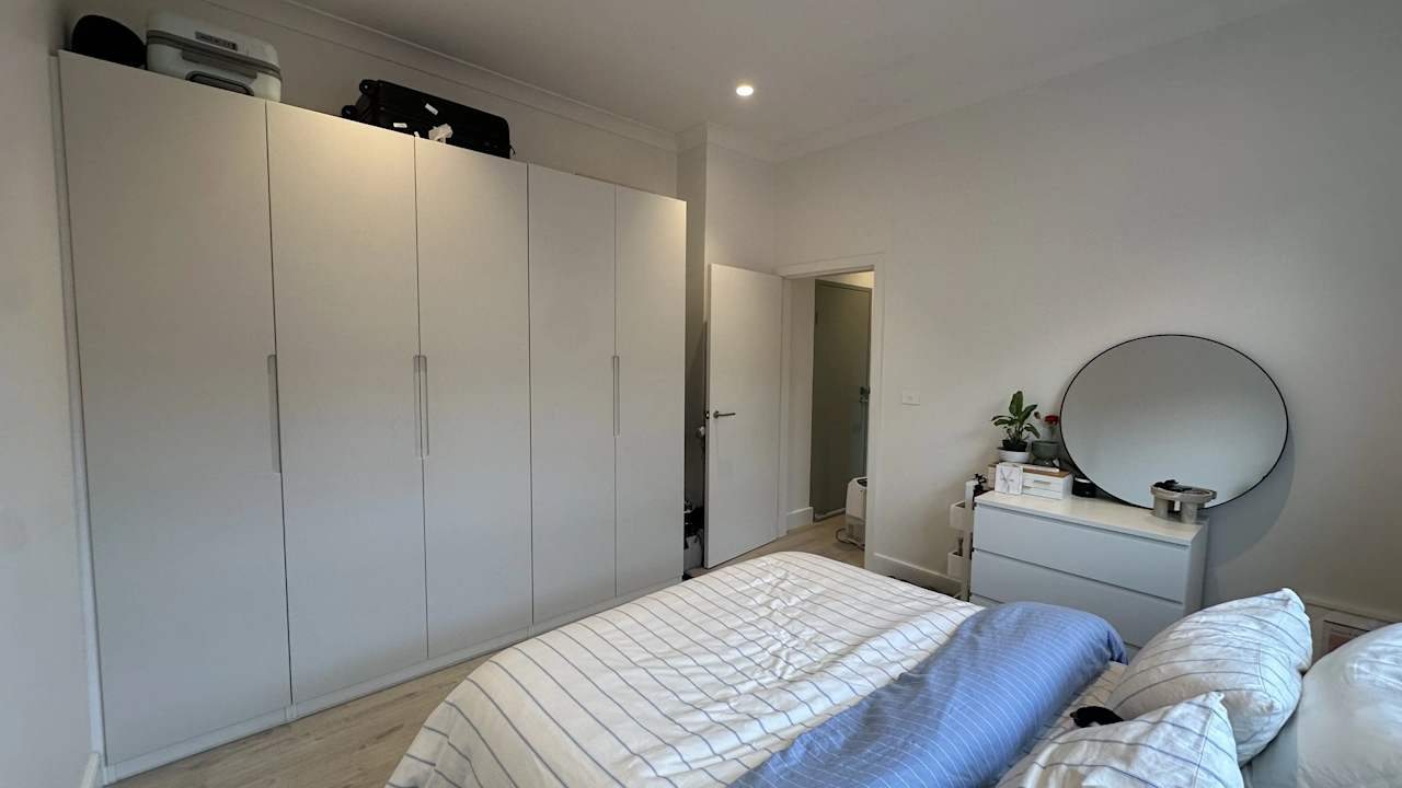 Whole property with 2 rooms for rent