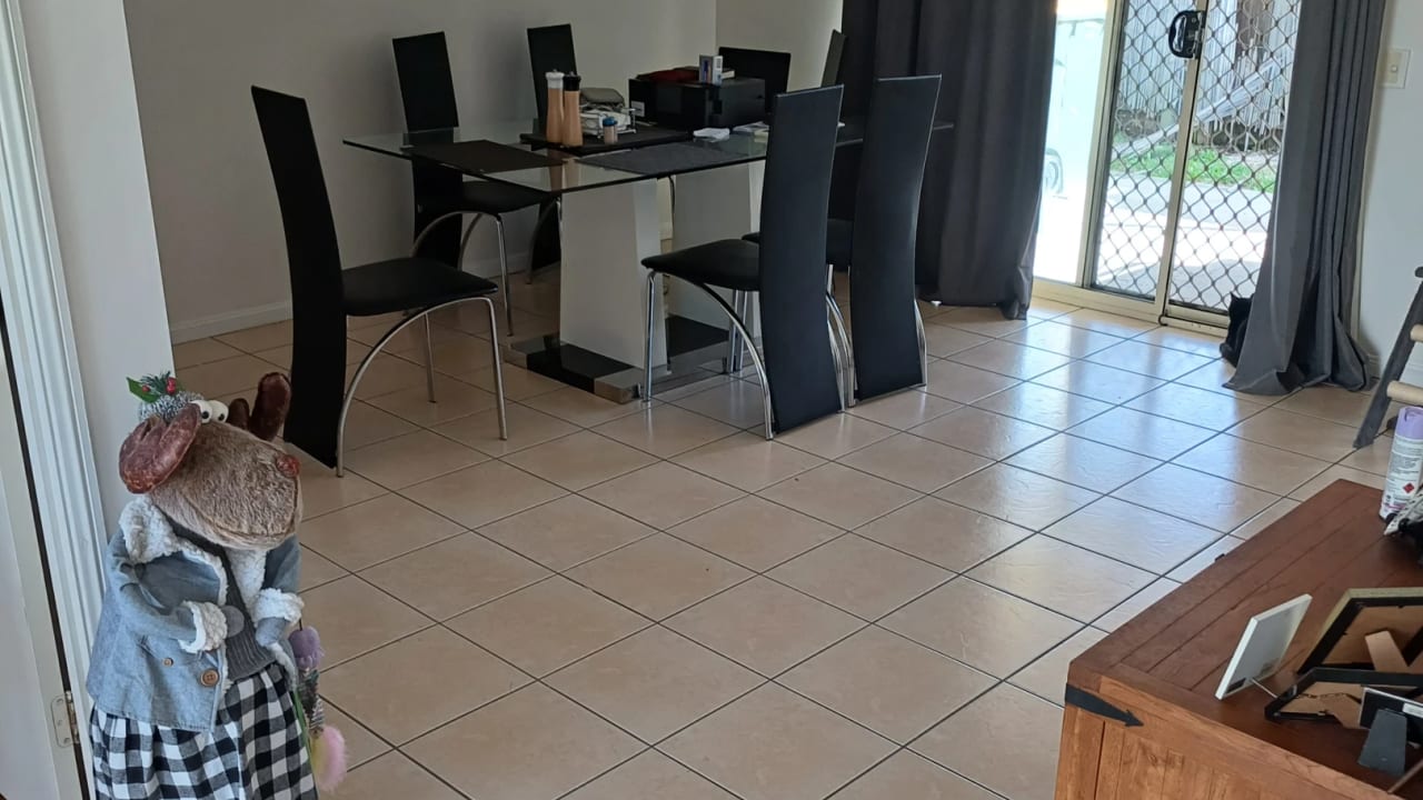 Unfurnished room with own bathroom