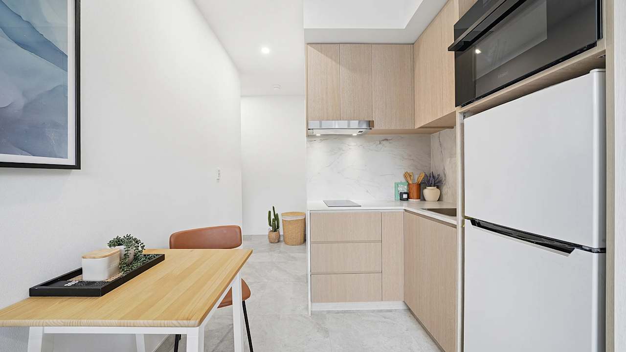 Room studio flat for rent