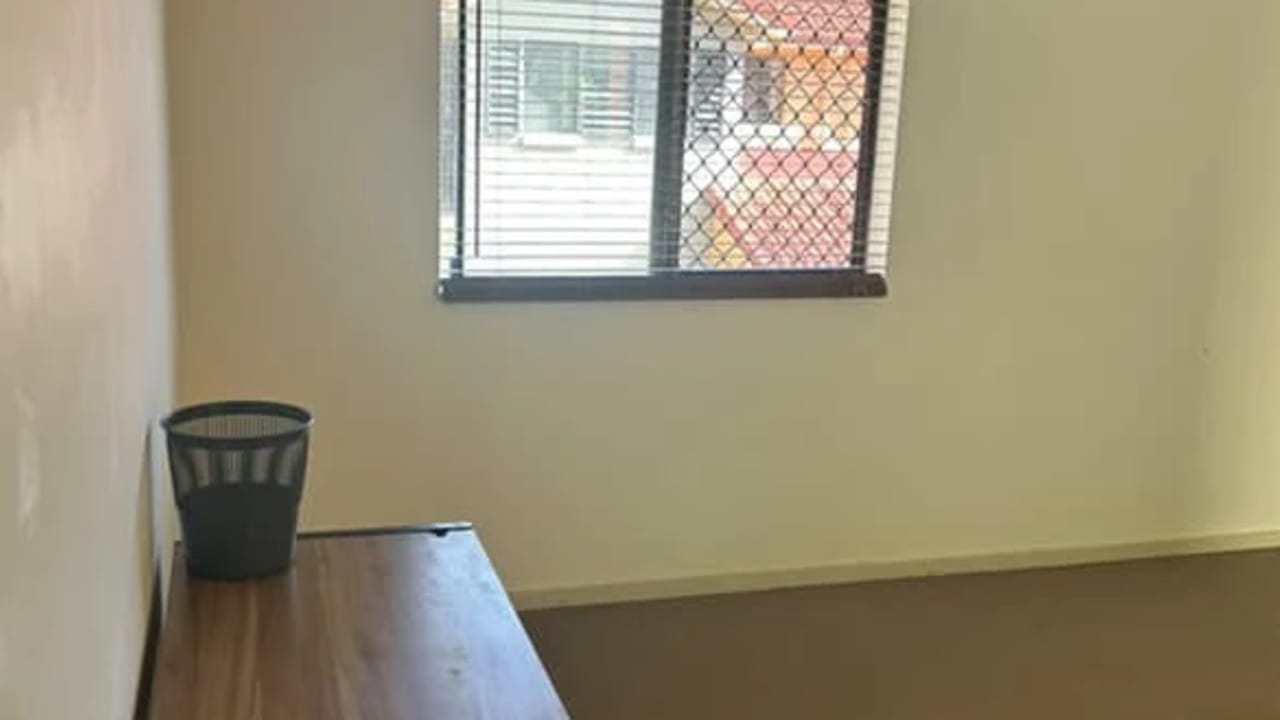 Room with ensuite in a flatshare