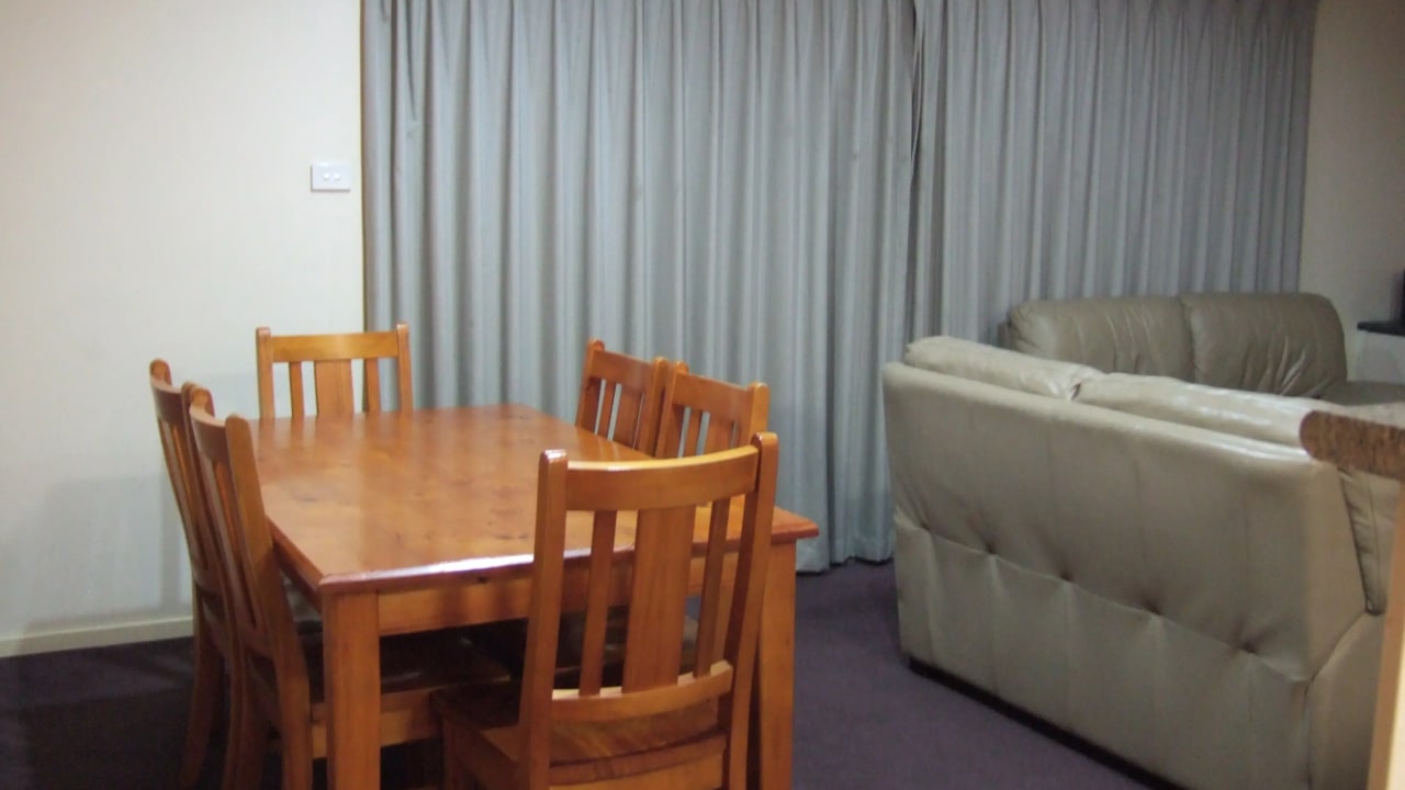 Furnished room with ensuite in a flatshare