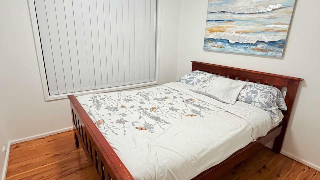 Unfurnished room in a share house