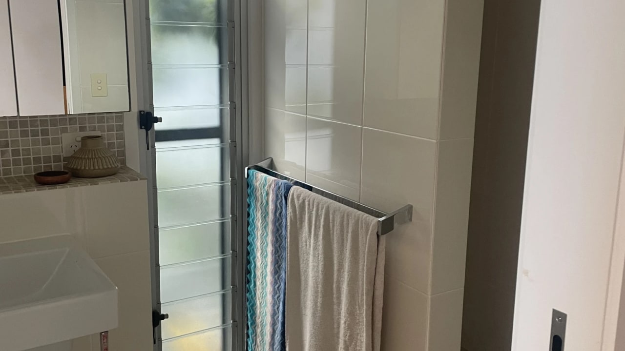 Furnished room with own bathroom